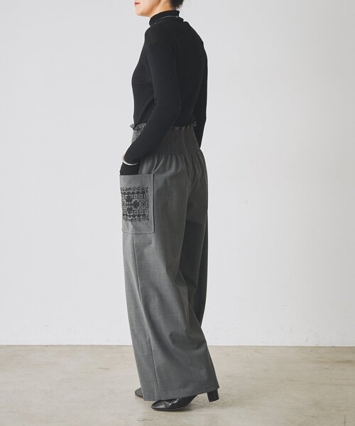 BEARDSLEY(ビアズリー)の「クロスステッチシャーリングパンツ《15 quinze》(その他パンツ・レディース・ブラック/チャコールグレー・FREE)」の12枚目の写真
