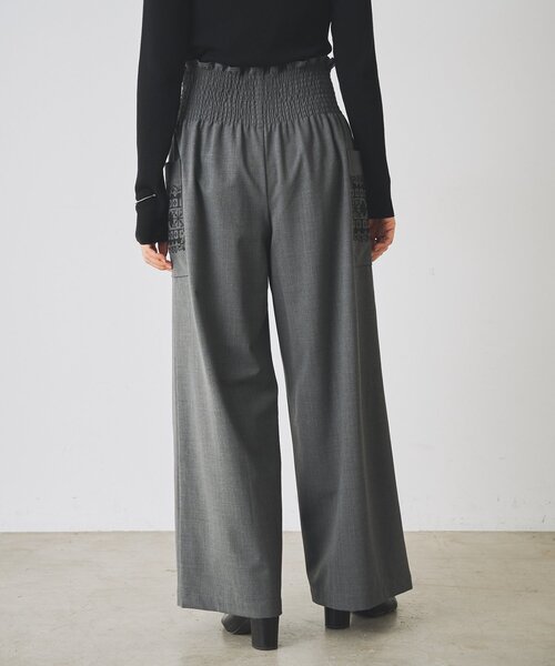 BEARDSLEY(ビアズリー)の「クロスステッチシャーリングパンツ《15 quinze》(その他パンツ・レディース・ブラック/チャコールグレー・FREE)」の9枚目の写真