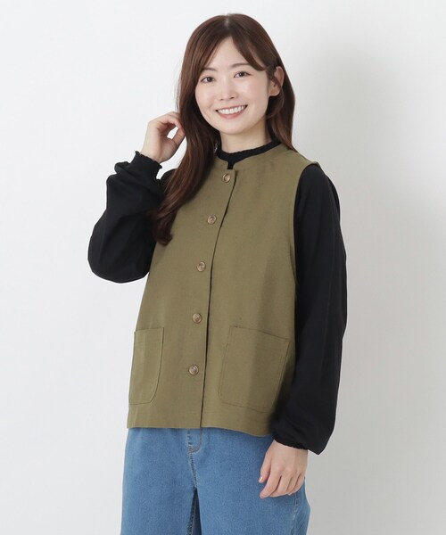 one'sterrace(ワンズテラス)の「麻綿 スタンドカラー 裾カーブ入りベスト(ベスト・レディース・カーキ系5/ダークブラウン系8・02)」の1枚目の写真