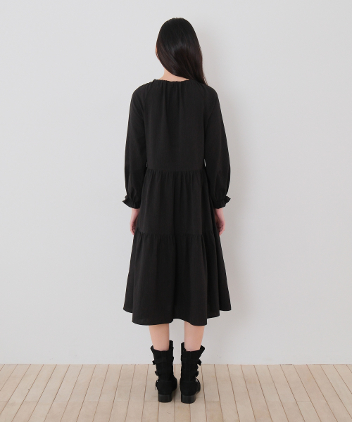 MOUI(モウイ)の「Sage pintuck ops (BLACK)(ワンピース・レディース・ブラック・FREE)」の8枚目の写真