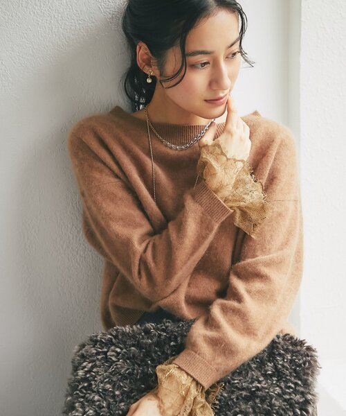 La boutique BonBon(ラブティックボンボン)の「ウールFUR加工袖口レースニット(ニット/セーター・レディース・オフホワイト/ブラウン/ピンク・FREE)」の17枚目の写真