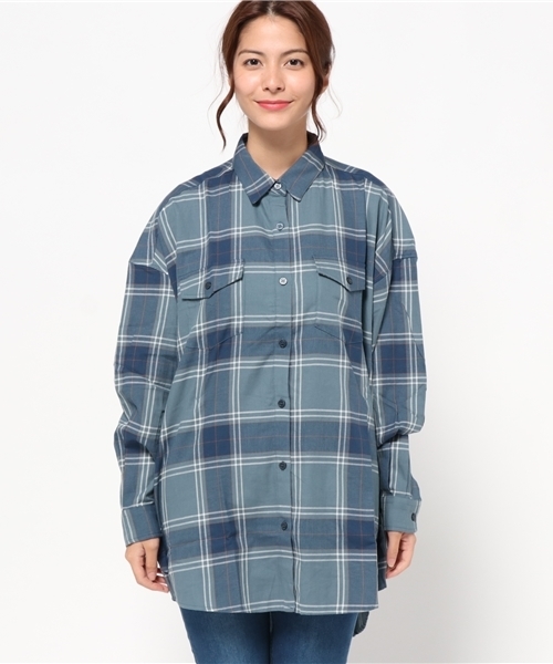 MOUSSY（マウジー）の「OVERSIZE CHECK SHIRT（シャツ/ブラウス・レディース・ブラック系その他/レッド系その他/ブルー系その他・FREE）」の4枚目の写真