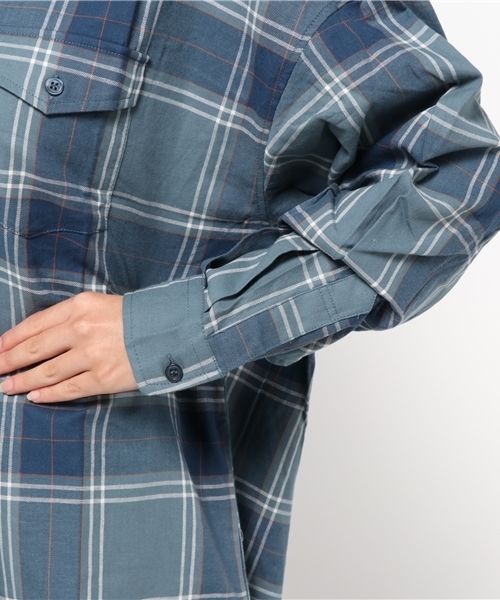 MOUSSY（マウジー）の「OVERSIZE CHECK SHIRT（シャツ/ブラウス・レディース・ブラック系その他/レッド系その他/ブルー系その他・FREE）」の9枚目の写真
