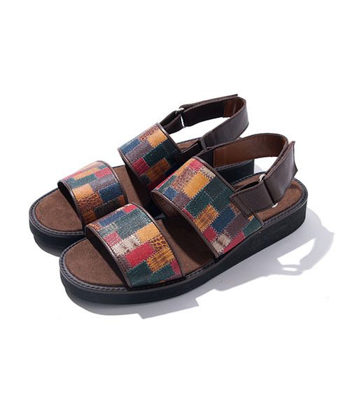 glamb（グラム）の「Gaudy sandals（サンダル）」 - WEAR