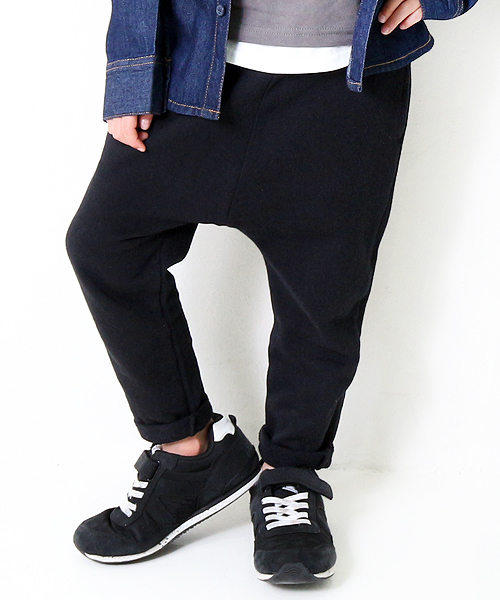 devirock（デビロック）の「【旧モデル】裏毛スウェットサルエルパンツ スウェットパンツ（その他パンツ・キッズ・ネイビー/杢グレー/ブルー/ブラック/ホワイト系その他/カーキ/スモークピンク/カモフラージュ/グレー系その他/ブラック系その他/グリーン系その他・130cm/150cm/160cm/110cm/140cm/120cm/100cm）」の3枚目の写真