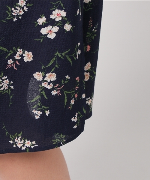 LBC（エルビーシー）の「プリント前開きワンピース                     （ワンピース・レディース・マスタード/ネイビー/ベージュ・LARGE/MEDIUM）」の12枚目の写真