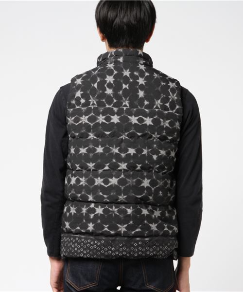 Snow Peak（スノーピーク）の「インディゴコットン ナイロンダウン