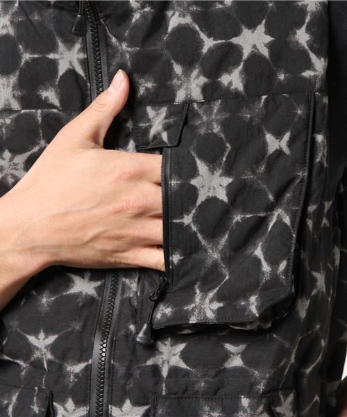 Snow Peak（スノーピーク）の「インディゴコットン ナイロンダウン