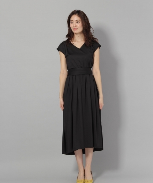Andemiu(アンデミュウ)の「【WEB限定】カットタックベルトツキワンピース793742(ワンピース・レディース・ブラック/オレンジ/イエロー/グリーン/パープル/ブラウン/カーキ・FREE)」の17枚目の写真