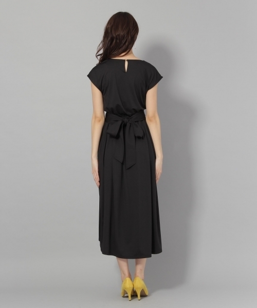 Andemiu(アンデミュウ)の「【WEB限定】カットタックベルトツキワンピース793742(ワンピース・レディース・ブラック/オレンジ/イエロー/グリーン/パープル/ブラウン/カーキ・FREE)」の22枚目の写真