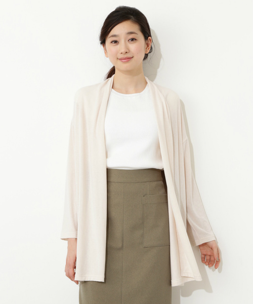 NATURAL BEAUTY BASIC（ナチュラルビューティーベーシック）の「〈UVカット〉カーデソリッド（Tシャツ/カットソー・レディース・イエロー/ネイビー/ベージュ・MEDIUM）」の2枚目の写真
