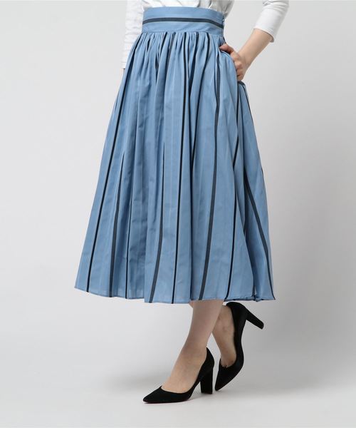 RIVE DROITE（リヴドロワ）の「ドビーストライプスカート-（スカート・レディース・オフホワイト/ブルー・FREE）」の2枚目の写真