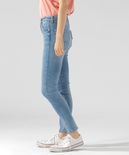 BAYFLOW（ベイフロー）の「スリムスキニーダメージデニム 18AW（デニムパンツ・レディース・チャコール/サックスブルー/インディゴブルー・26inch/23inch/24inch/22inch/25inch）」の9枚目の写真