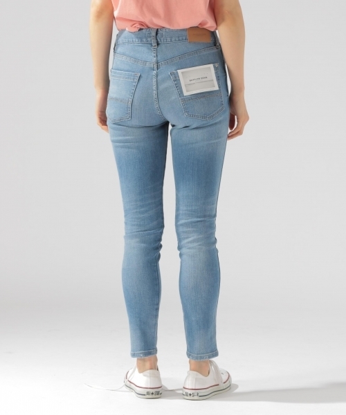 BAYFLOW（ベイフロー）の「スリムスキニーダメージデニム 18AW（デニムパンツ・レディース・チャコール/サックスブルー/インディゴブルー・26inch/23inch/24inch/22inch/25inch）」の10枚目の写真