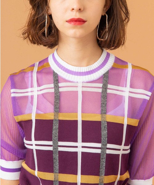 UNITED TOKYO(ユナイテッドトウキョウ)の「シアーチェックニット(ニット/セーター・レディース・ベージュ/パープル・1)」の12枚目の写真