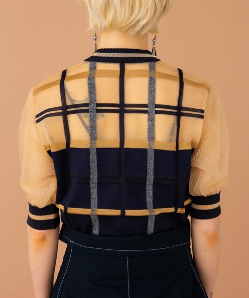 UNITED TOKYO(ユナイテッドトウキョウ)の「シアーチェックニット(ニット/セーター・レディース・ベージュ/パープル・1)」の5枚目の写真