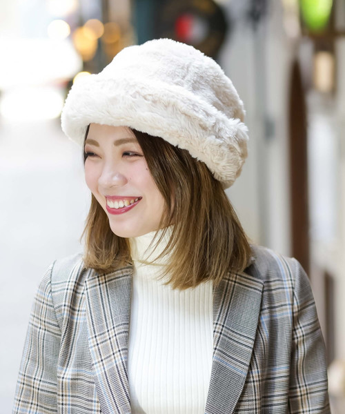 無(ム)の「ファーエッジアップハット(ハット)」|ライトベージュ
