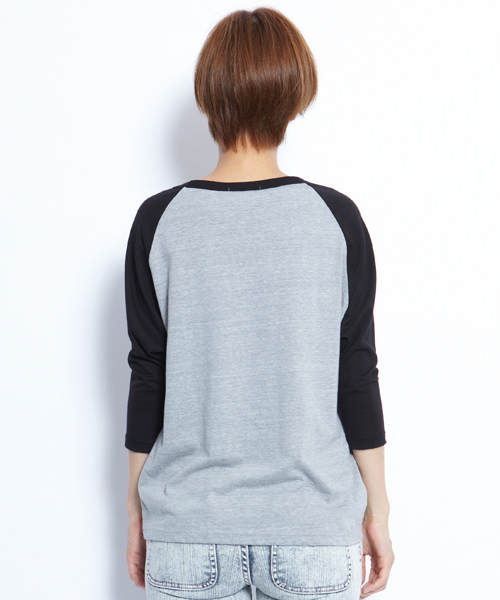 MILKFED.(ミルクフェド)の「BIG BB T BOTTLE STICKER(Tシャツ/カットソー・レディース・ホワイト/アッシュグレー/ネイビー・SMALL/MEDIUM)」の5枚目の写真