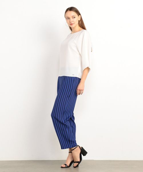 ARMANI EXCHANGE（アルマーニエクスチェンジ）の「【A|Xアルマーニ エクスチェンジ】ラグランスリーブブラウス（シャツ/ブラウス・レディース・ホワイト/ブラック・SMALL/MEDIUM/X-SMALL）」の4枚目の写真