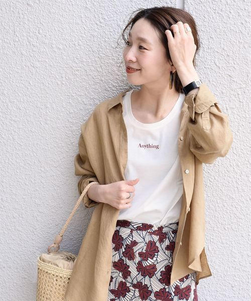 SHIPS(シップス)の「グラフィックロゴTEE◇(Tシャツ/カットソー・レディース・ホワイト/ブラック/ベージュ・ONE SIZE)」の5枚目の写真