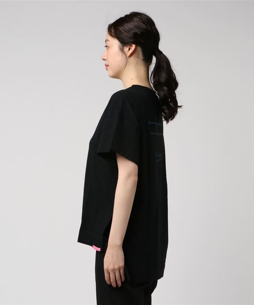 reca（レカ）の「筆記体コットンロゴTシャツ（Tシャツ/カットソー・レディース・ホワイト/ブラック・M）」の11枚目の写真