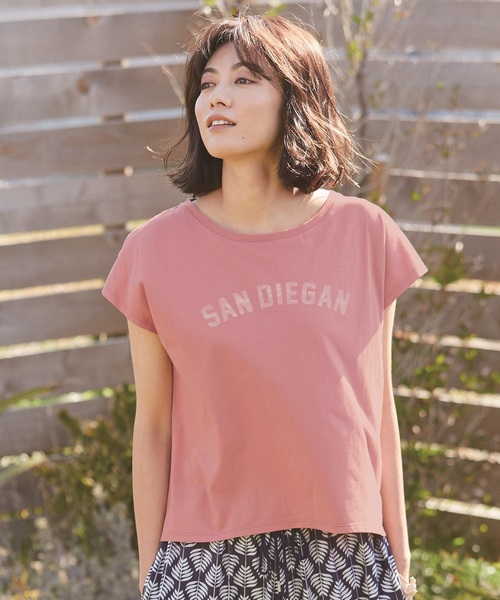 BAYFLOW(ベイフロー)の「カリフォルニアコットンフレンチスリーブロゴTシャツ(Tシャツ/カットソー・レディース・ブルー/ホワイト/ピンク/ベージュ・FREE)」の4枚目の写真