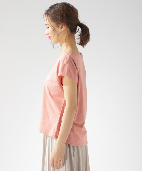 BAYFLOW(ベイフロー)の「カリフォルニアコットンフレンチスリーブロゴTシャツ(Tシャツ/カットソー・レディース・ブルー/ホワイト/ピンク/ベージュ・FREE)」の14枚目の写真