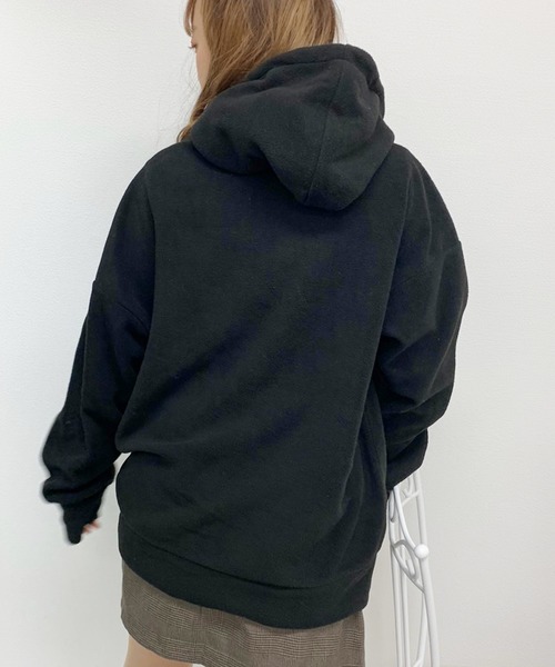 apres jour（アプレジュール）の「フリースロゴパーカー【ZOZOTOWN限定アイテム】（カーディガン/ボレロ・レディース・ブラック/ベージュ/ダークブラウン・フリー）」の13枚目の写真