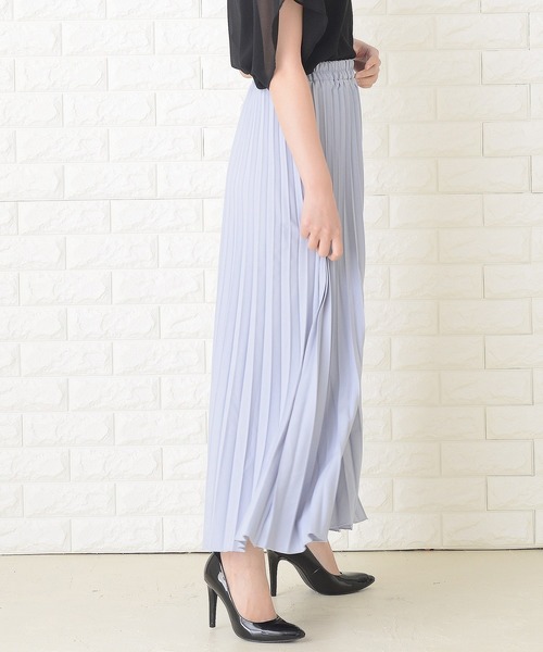 DAYRA(デイラ)の「プリーツロングフレアスカート(スカート・レディース・ブラック/グレー/ネイビー/ブルーグリーン/ブルー/グリーン/ダークグレー・FREE)」の20枚目の写真