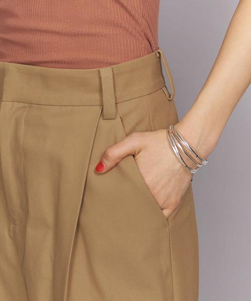 BEAUTY&YOUTH UNITED ARROWS（ビューティーアンドユースユナイテッドアローズ）の「BY ハイツイストコットンタックショートパンツо（その他パンツ・レディース・ブラック/ベージュ・MEDIUM/SMALL）」の15枚目の写真