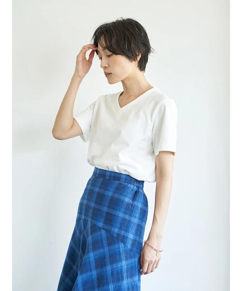 AMERICAN HOLIC（アメリカンホリック）の「太Vネックカットプルオーバー　＊〇（Tシャツ/カットソー・レディース・ベージュ/ネイビー/オフホワイト・M/L）」の9枚目の写真