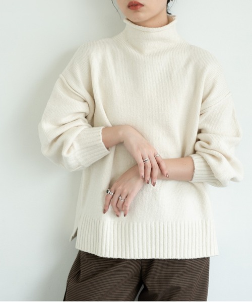 Aunt Marie's(アントマリーズ)の「パイピングボリュームスリーブタートルニット / AUNTMARIE'S(ニット/セーター・レディース・ブラック/ナチュラル/ベージュ/ブラウン/ライトブルー/ライトグリーン・FREE)」の18枚目の写真