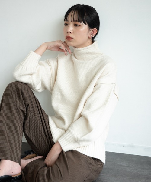 Aunt Marie's(アントマリーズ)の「パイピングボリュームスリーブタートルニット / AUNTMARIE'S(ニット/セーター・レディース・ブラック/ナチュラル/ベージュ/ブラウン/ライトブルー/ライトグリーン・FREE)」の19枚目の写真