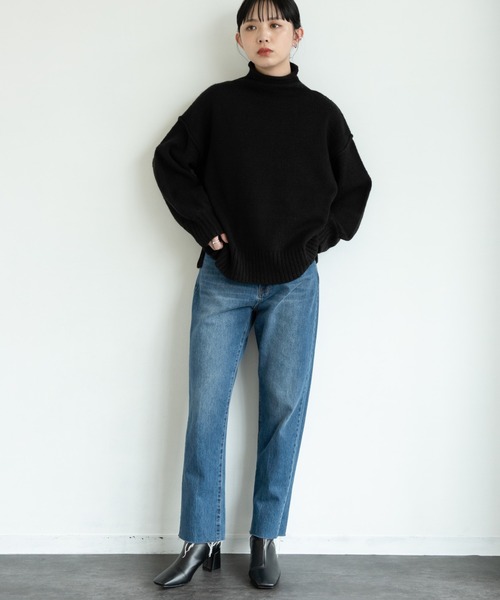 Aunt Marie's(アントマリーズ)の「パイピングボリュームスリーブタートルニット / AUNTMARIE'S(ニット/セーター・レディース・ブラック/ナチュラル/ベージュ/ブラウン/ライトブルー/ライトグリーン・FREE)」の7枚目の写真