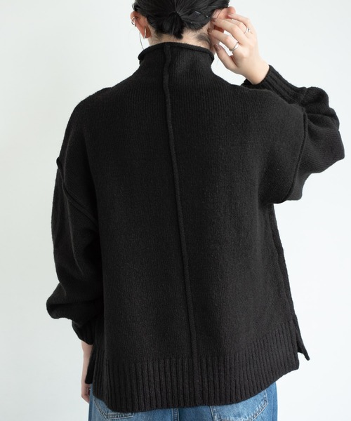 Aunt Marie's(アントマリーズ)の「パイピングボリュームスリーブタートルニット / AUNTMARIE'S(ニット/セーター・レディース・ブラック/ナチュラル/ベージュ/ブラウン/ライトブルー/ライトグリーン・FREE)」の9枚目の写真