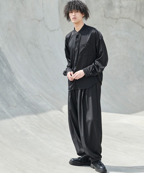 act'm（アクトム）の「シルクライク1ポケット バンドカラー長袖ルーズシャツ（シャツ/ブラウス・メンズ・ホワイト/ブラック/サックスブルー・S/M/L）」の6枚目の写真