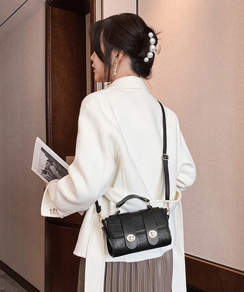 STYLEBLOCK（スタイルブロック）の「錠前付きクロコダイル型押しPUレザーミニショルダーバッグ（ショルダーバッグ・レディース・ブラック/ブラウン/ワインレッド・FREE）」の2枚目の写真