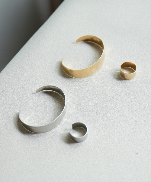 rapiecage（ラピエサージュ）の「ワイドプレートリング（リング・レディース・シルバー/ゴールド・FREE）」の9枚目の写真