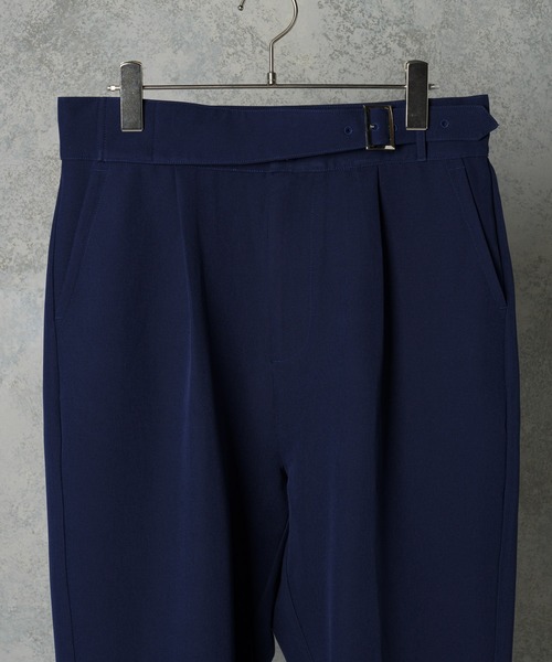 INTER FACTORY（インターファクトリー）の「ファッションインフルエンサー howell - ワイドテーパードグルカスラックス　made in INTER FACTORY（スラックス・メンズ・ブラウン/ネイビー・LARGE/MEDIUM）」の7枚目の写真