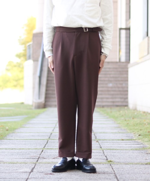 INTER FACTORY（インターファクトリー）の「ファッションインフルエンサー howell - ワイドテーパードグルカスラックス　made in INTER FACTORY（スラックス・メンズ・ブラウン/ネイビー・LARGE/MEDIUM）」の9枚目の写真