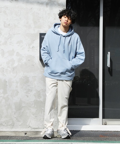 Air Tokyo（エアートウキョー）の「裾 ベルト 2WAY タック ワイドパンツ（その他パンツ・メンズ・ホワイト/ブラック/グレイッシュベージュ・MEDIUM/LARGE）」の6枚目の写真