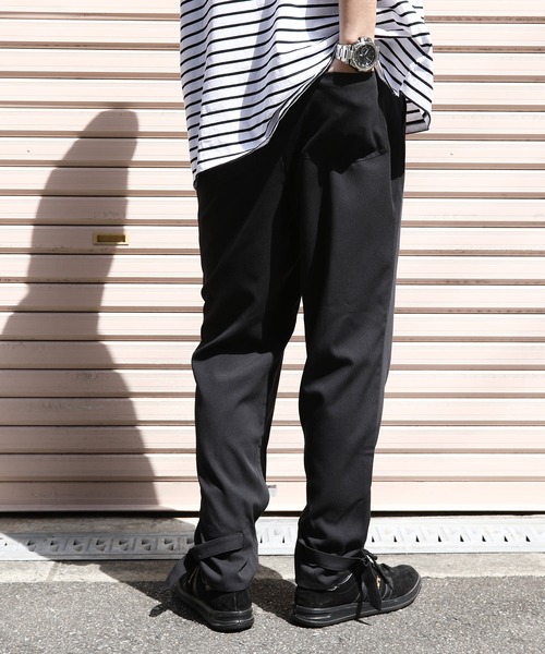 Air Tokyo（エアートウキョー）の「裾 ベルト 2WAY タック ワイドパンツ（その他パンツ・メンズ・ホワイト/ブラック/グレイッシュベージュ・MEDIUM/LARGE）」の16枚目の写真