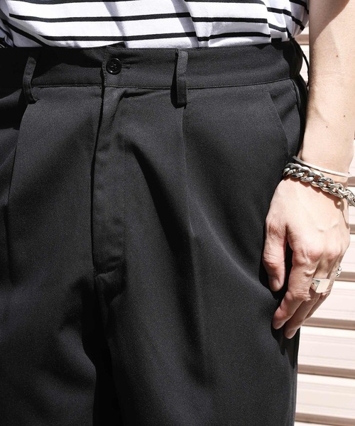 Air Tokyo（エアートウキョー）の「裾 ベルト 2WAY タック ワイドパンツ（その他パンツ・メンズ・ホワイト/ブラック/グレイッシュベージュ・MEDIUM/LARGE）」の20枚目の写真