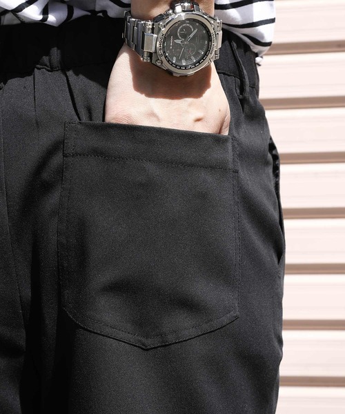 Air Tokyo（エアートウキョー）の「裾 ベルト 2WAY タック ワイドパンツ（その他パンツ・メンズ・ホワイト/ブラック/グレイッシュベージュ・MEDIUM/LARGE）」の22枚目の写真