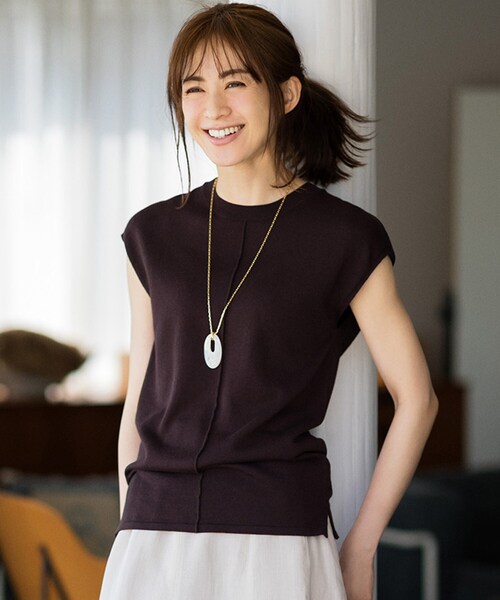 JET（ジェット）の「◆【ウォッシャブル】綿シルクレーヨンノースリーブニット（ニット/セーター・レディース・ブラウン系その他/ライトベージュ/パープル系4・04）」の12枚目の写真