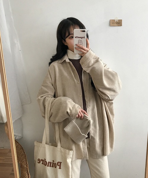 aimoha(アイモハ)の「コーデュロイ シンプルオーバーシャツ(シャツ/ブラウス・レディース・ブルー/ベージュ/グレー・FREE)」の7枚目の写真