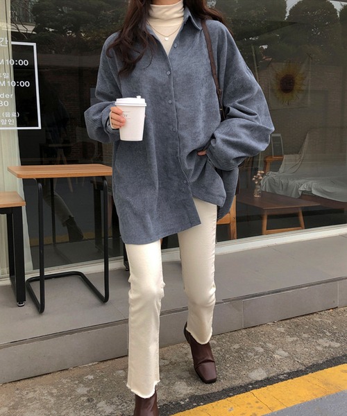 aimoha(アイモハ)の「コーデュロイ シンプルオーバーシャツ(シャツ/ブラウス・レディース・ブルー/ベージュ/グレー・FREE)」の19枚目の写真