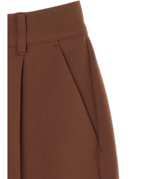 earth music&ecology（アースミュージックアンドエコロジー）の「タックハーフカットパンツ　＊（その他パンツ・レディース・その他8/ブラウン・MEDIUM/SMALL）」の6枚目の写真