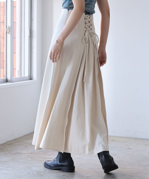 BeAMS DOT(ビームスドット)の「【WEB限定】BeAMS DOT / レースアップ デニムロングスカート(スカート・レディース・ブラック/インディゴブルー/ブラック系その他4/ホワイト系その他5・FREE)」の9枚目の写真