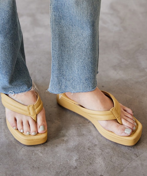 JELLY BEANS（ジェリービーンズ）の「厚底ソフトトングサンダル(215-30020)JELLY BEANS(ジェリービーンズ)（サンダル・レディース・ブラック/アイボリー/イエロー/ミント・S/M/L）」の4枚目の写真